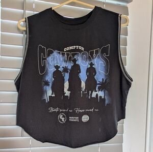 Black Sleeveless Crop Top